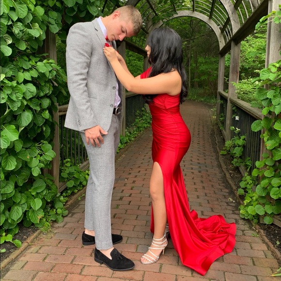 Jessica Angel Dress - Picture 4 of 8